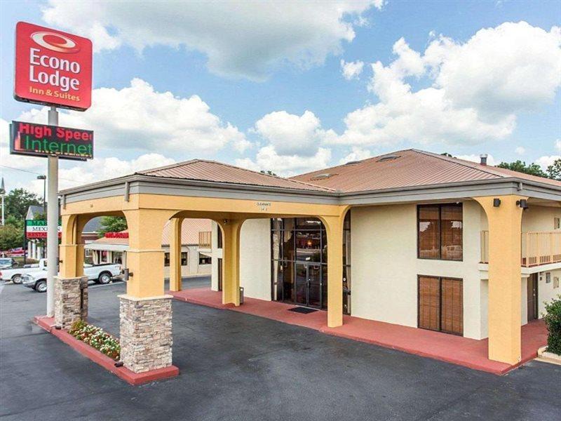 Econo Lodge Inn & Suites Griffin Exterior photo